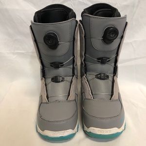 Thirty two snowboarding boots